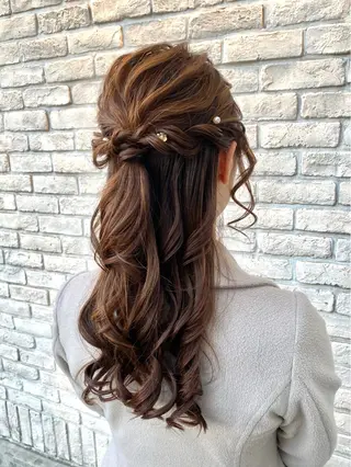 ヘアアレンジ 💙mai🫧 縮毛矯正・ハイライトのヘアスタイル