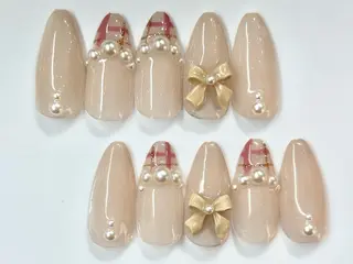 ネイル Nailsalon Graciasのネイルデザイン