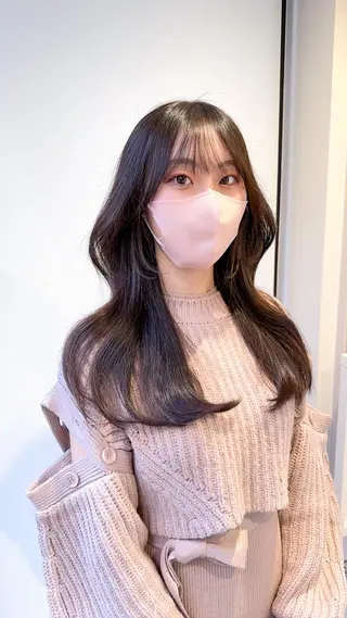 ロング カラー 韓国レイヤーカット/ ダブルカラーのヘアスタイル