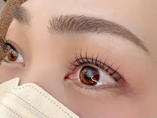 マツエク・マツパ soara ソアラの眉毛・アイブロウイメージ