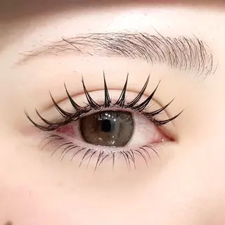 マツエク・マツパ クレアラルーチェ京橋店所属・植田 ひかるのマツエク・マツパデザイン