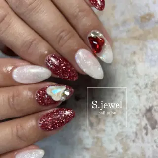 ネイル S♡JEWEL所属・S. JEWELのネイルデザイン