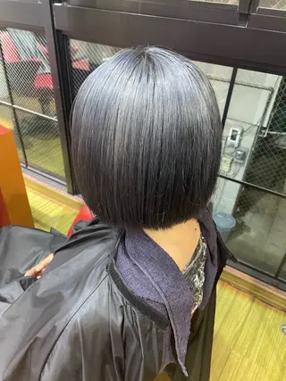 ショート 奥野碧🌈艶髪 /ダメージレスカラーのヘアスタイル