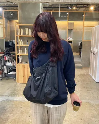 セミロング 茜璃/ブリーチカラー /レイヤーカットのヘアスタイル