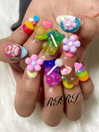 ネイル riri オーナーのネイルデザイン