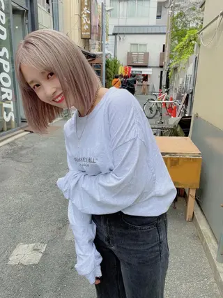 ショート カラー パーマ ヘアアレンジ umu.［韓国ヘア /ダウンパーマ］のヘアスタイル