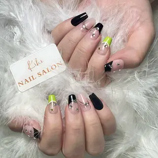 ネイル 💕鈴木ユリ パラジェル/オフ無料のネイルデザイン