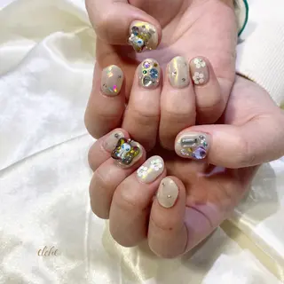 ネイル 西岡 杏のネイルデザイン