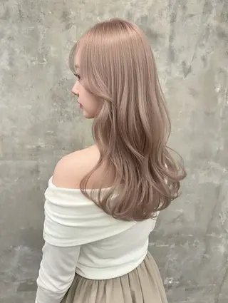 ロング カラー ヘアアレンジ ハイトーン特化🤍 浦住のヘアスタイル