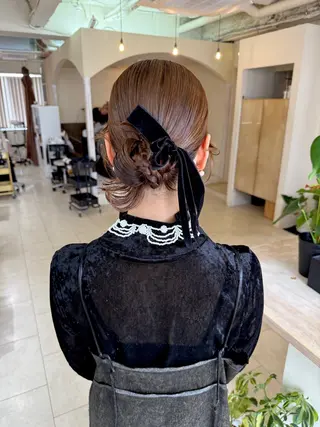 ロング Maho/海外 レイヤー/ハイトーンのヘアスタイル