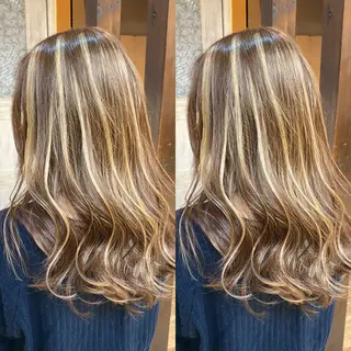 ロング Ring  by Moremuu所属・issy/ハイライト ハイトーン／レイヤーのヘアスタイル