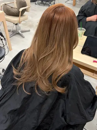 ロング カラー ヘアアレンジ 透け感ベージュ🤎 韓国ヘアtakutoのヘアスタイル