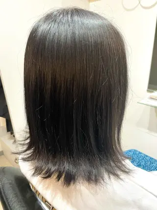 ミディアム 飯泉 春乃のヘアスタイル