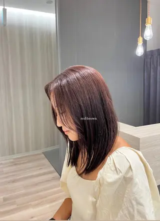 ミディアム カラー 大野 桃果のヘアスタイル