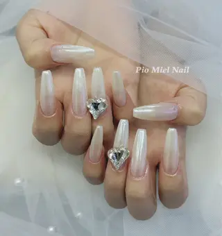 ネイル momo 長さだしのネイルデザイン