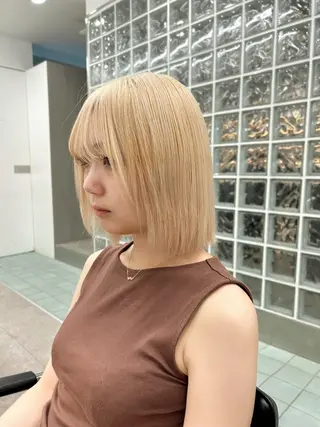 ショート カラー ミルクティーベージュ /sara💛のヘアスタイル