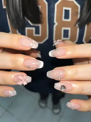 ネイル kkum nail ☺︎SHIONEのネイルデザイン