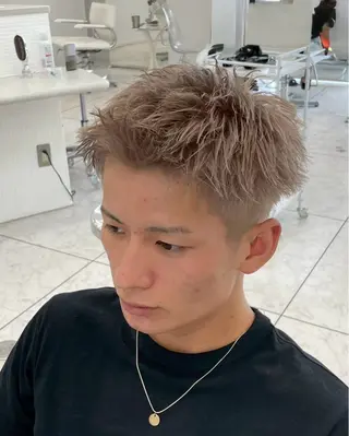 ショート カラー パーマ メンズ Ace men's salon 岡崎店所属・水谷 璃温のヘアスタイル