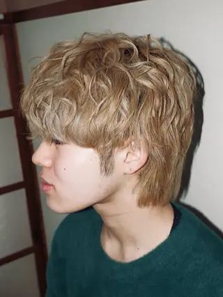 カラー メンズ ナズ ナズのヘアスタイル