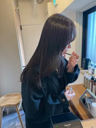 ロング カラー ハルカ/透け感カラー /顔周りレイヤーのヘアスタイル
