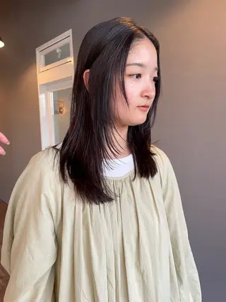 セミロング カラー iet.所属・ウルフ/ボブ/耳ツボ ジュエリー◎ricoのヘアスタイル