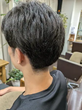 ショート メンズ VIS-a-Vis 本蓮沼店所属・タカマツ アユムのヘアスタイル