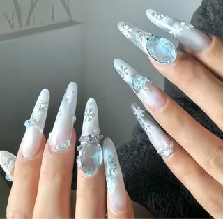 ネイル D-BEAUTY Nailsalonのネイルデザイン