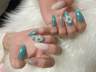 ネイル 💅ネイルハウス🏡 🎀TOMO🎀のネイルデザイン
