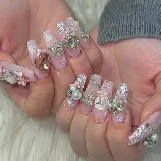 ネイル 黒川 実祐のネイルデザイン