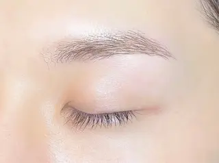 アイブロウ アイブロウ M_の眉毛・アイブロウイメージ