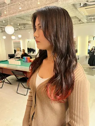 セミロング カラー ハイトーン/レイヤー ハッシュカット/牧原のヘアスタイル