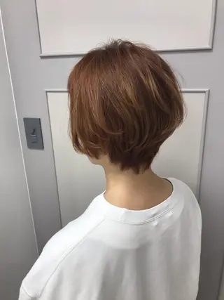 ショート カラー ere hair salonのヘアスタイル