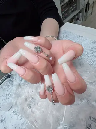 ネイル Le'a シズカのネイルデザイン