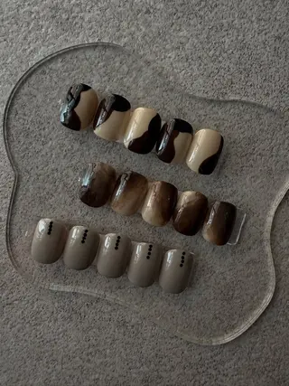 ネイル R2-O2 nailのネイルデザイン