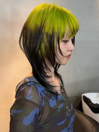 セミロング カラー ウルフ/レイヤー ⚡️ITSUKU⚡️のヘアスタイル