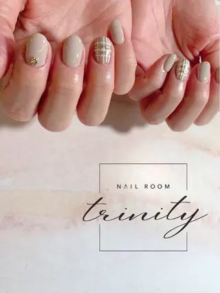 ネイル Trinity staffのネイルデザイン