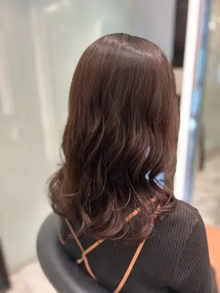 セミロング パーマ コテ巻き風パーマ✨ 韓国ヘア🤎近下菜央のヘアスタイル