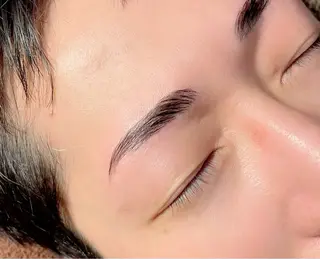 メンズ アイブロウ NEW FACE所属・メンズ美容専門店 NEW FACEの眉毛・アイブロウイメージ