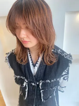 ミディアム カラー 権 燦易のヘアスタイル