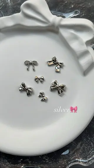 ネイル NailByua 武蔵新城徒歩4分のネイルデザイン