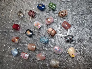 ネイル HATSUMI ネイルサロンのネイルデザイン