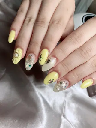 ネイル ☺︎山部 志麻☺︎のネイルデザイン