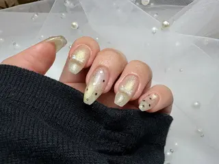 ネイル BURGUNDY ジョイシーのネイルデザイン