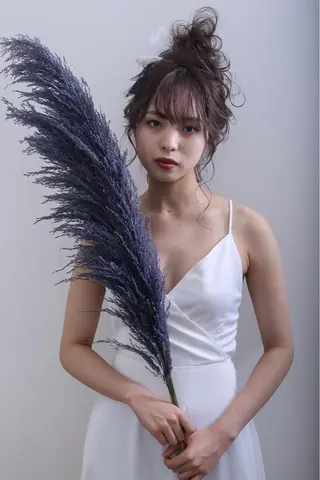 ロング ヘアアレンジ 伊藤 裕貴のヘアスタイル