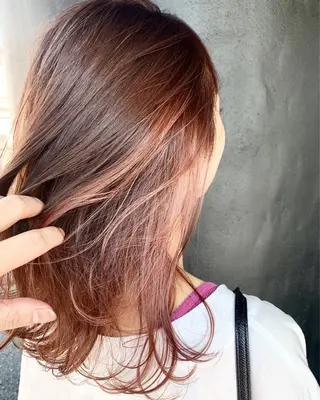 ミディアム カラー ヘアアレンジ LANDSグループ ヘア&アイサロンのヘアスタイル