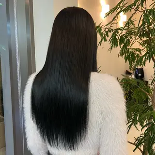 ロング カラー ink by artefice所属・松下 英奈のヘアスタイル