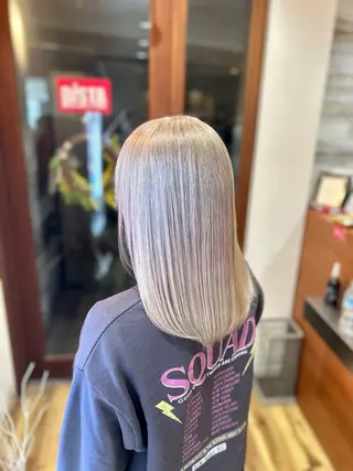 セミロング カラー 🎀たな 🧸のヘアスタイル