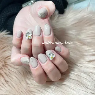 ネイル nailsalon Nutsのネイルデザイン