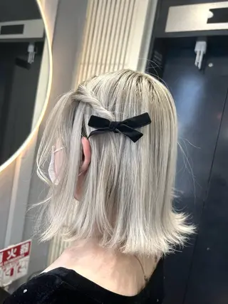 ヘアアレンジ ハイトーン ayane💖のヘアスタイル