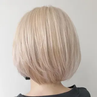 ショート カラー Shangri-la room所属・青山 健のヘアスタイル